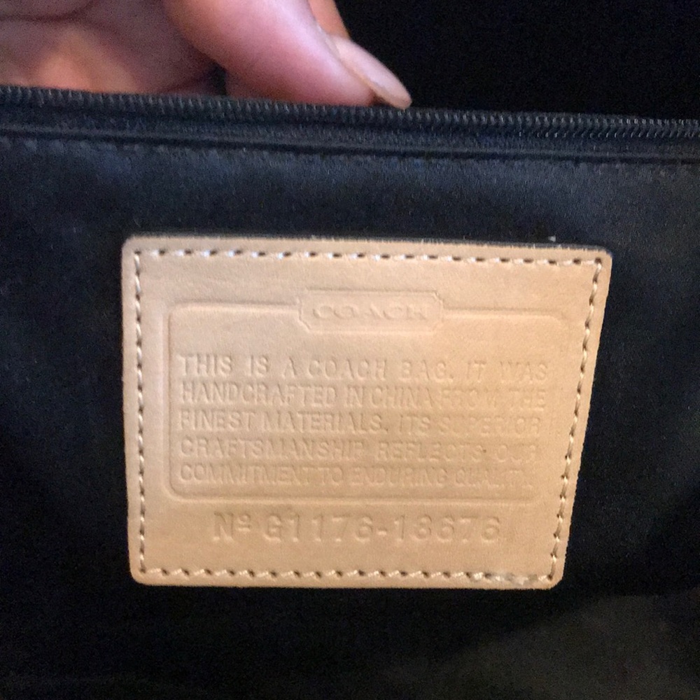 Authentic Coach Purse - Picture 3 of 4